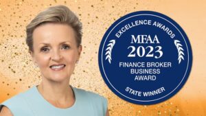Helen Avis on glittering background with MFAA 2023 Finance Broker Business Award - State Winner.